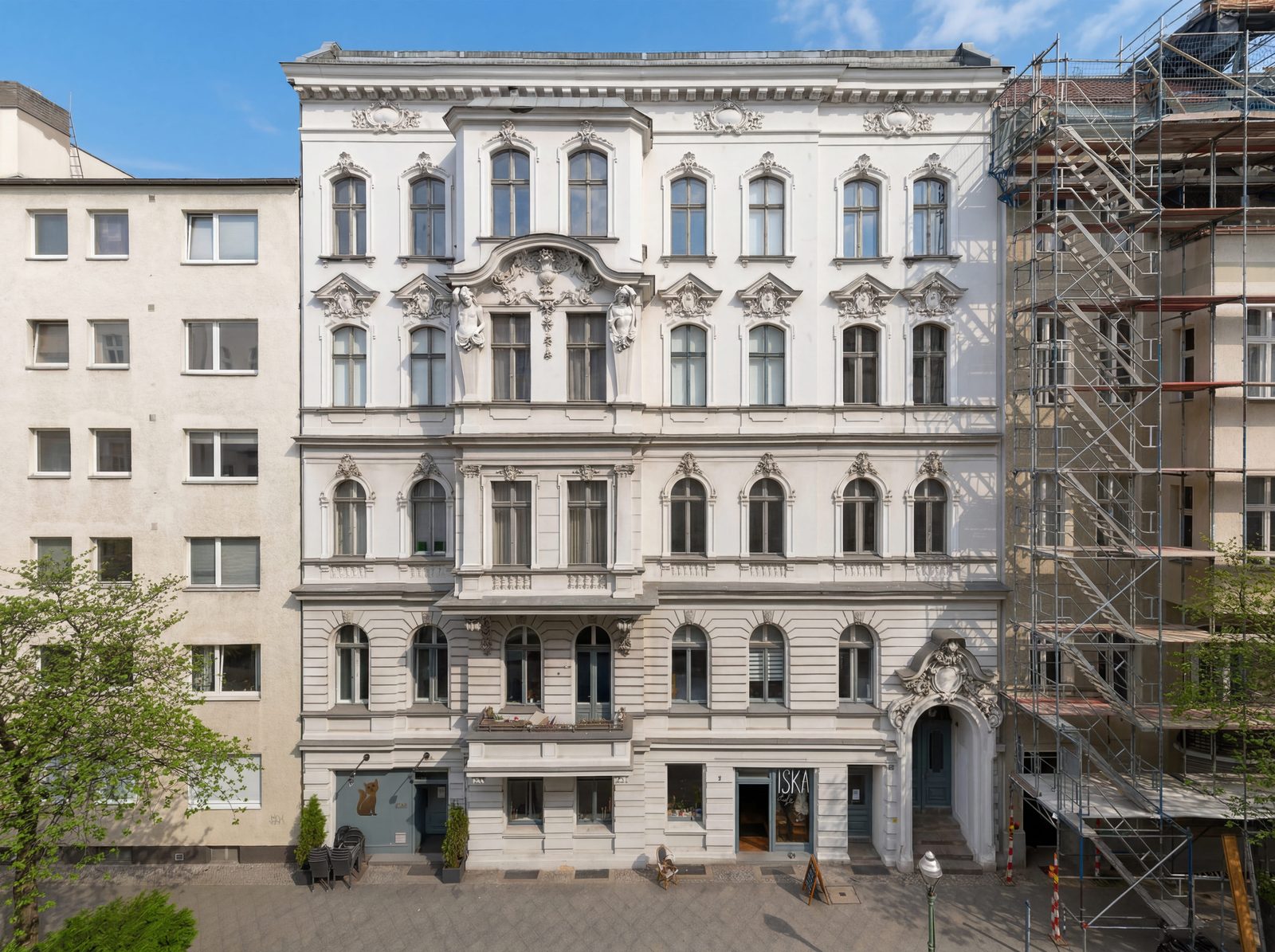 Altbau-Apartment Berlin-Schöneberg: Off-Market-Vermittlung